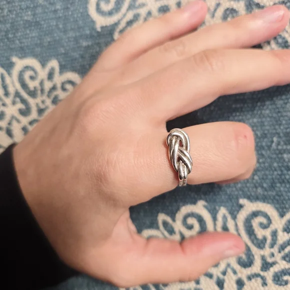 Vintage 925 Sterling Silver Rope Knot Ring, size 8 - Picture 10 of 13